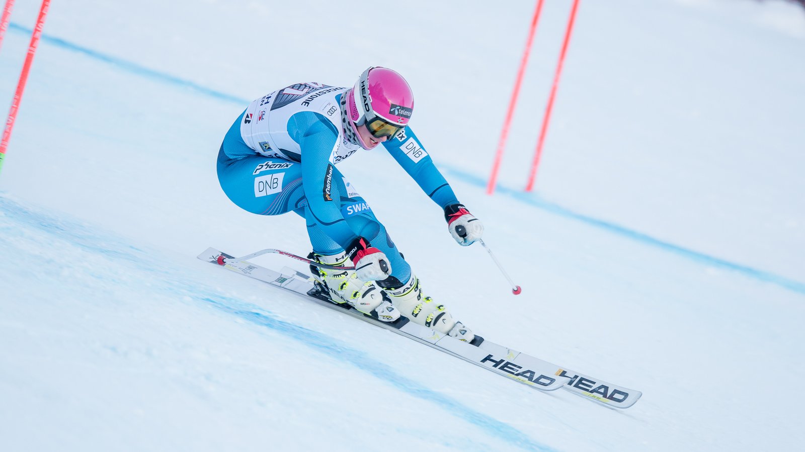Aprende español y mejora tu técnica de ski. Aprende a usar los bastones